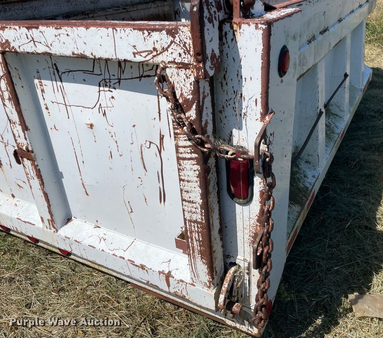 image for item KK9452 Mcclain 402U  dump bed