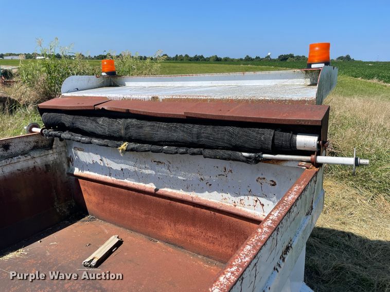 image for item KK9452 Mcclain 402U  dump bed