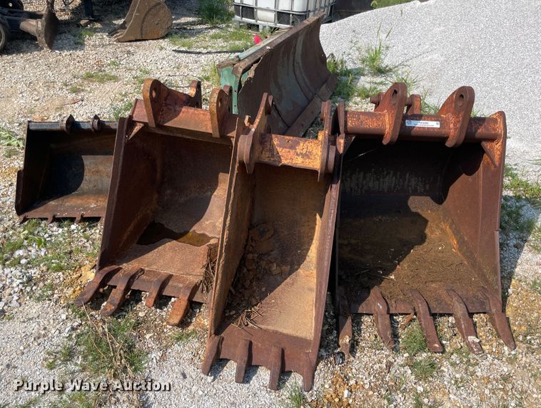 image for item KK9496 (4) excavator buckets