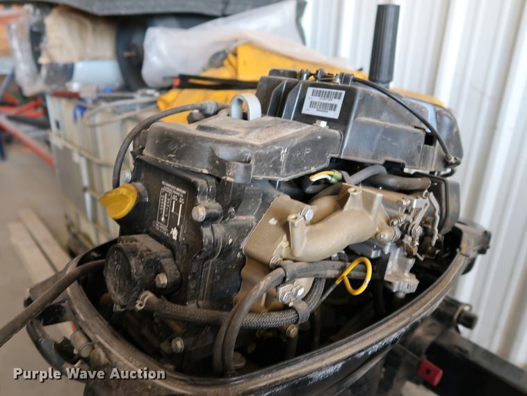 image for item KQ9770 2015 Mercury F20ML 1F20211EK  boat engine