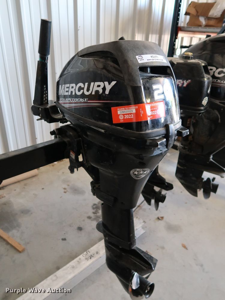 image for item KQ9771 2015 Mercury F20ML 1F20211EK  boat engine