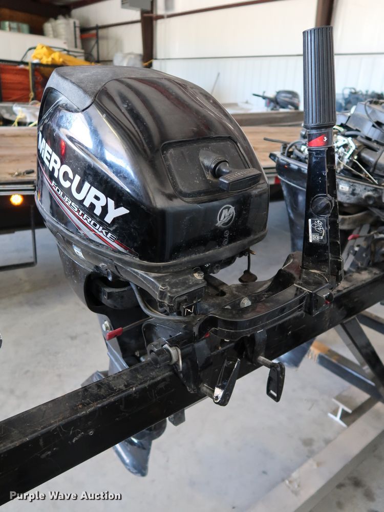 image for item KQ9771 2015 Mercury F20ML 1F20211EK  boat engine