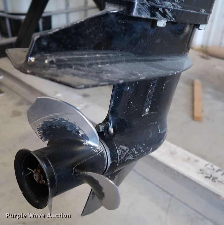 image for item KQ9771 2015 Mercury F20ML 1F20211EK  boat engine