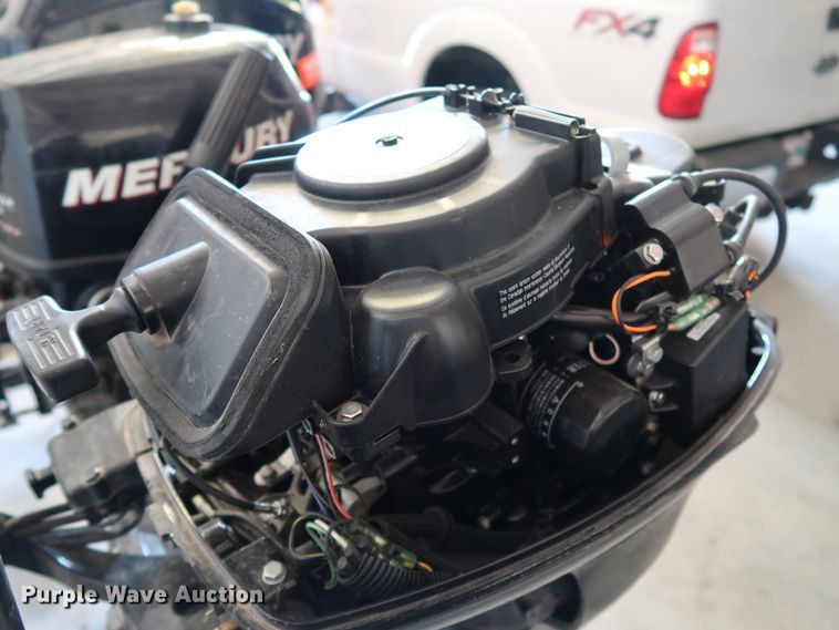 image for item KQ9771 2015 Mercury F20ML 1F20211EK  boat engine