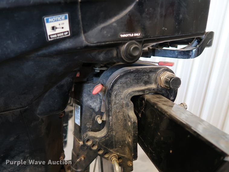 image for item KQ9772 2015 Mercury F25MH 1A25203EK  boat engine