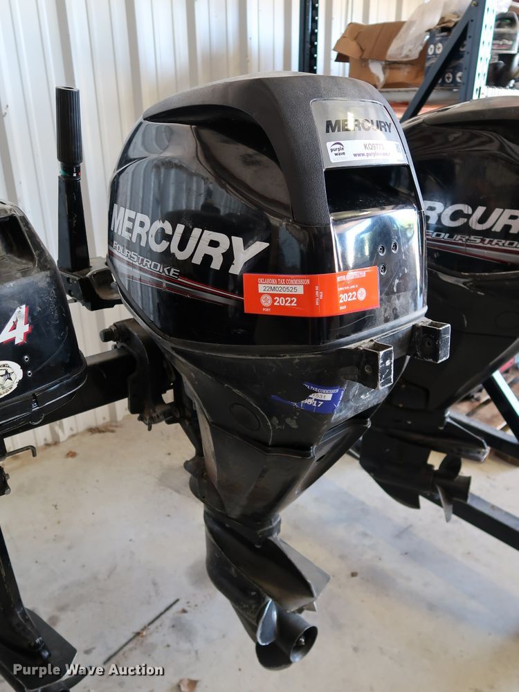 image for item KQ9773 2007 Mercury F25M 1A25203FK  boat engine