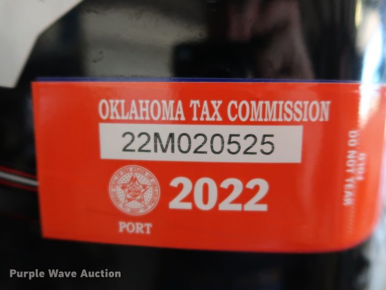 image for item KQ9773 2007 Mercury F25M 1A25203FK  boat engine