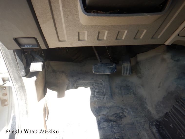 image for item KW9805 2008 Ford F550 XL  utility / service truck