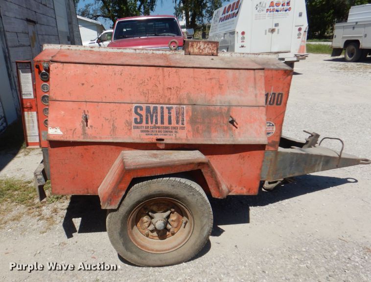 image for item KW9808 Smith 100D  air compressor