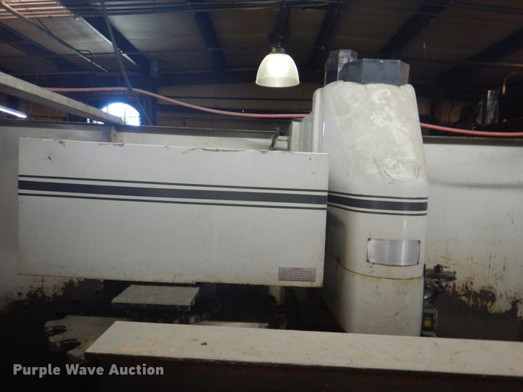 image for item KW9811 Miltronics VMD30  milling machine