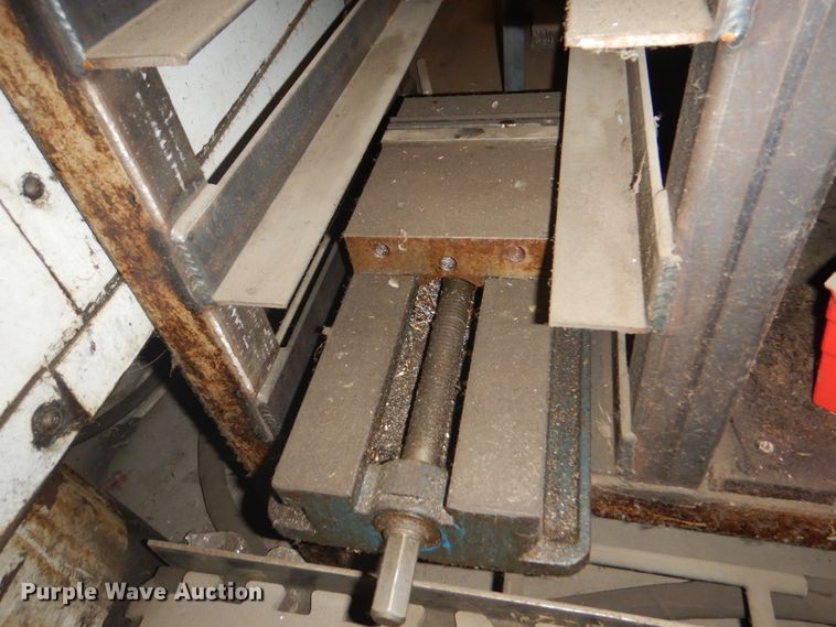 image for item KW9811 Miltronics VMD30  milling machine