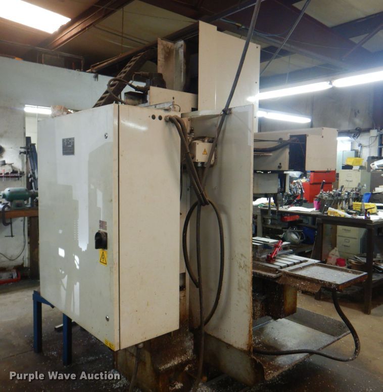 image for item KW9813 Milltronics RH-19  vertical milling machine