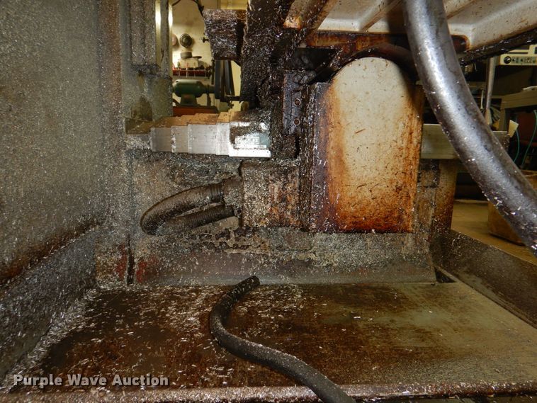 image for item KW9813 Milltronics RH-19  vertical milling machine