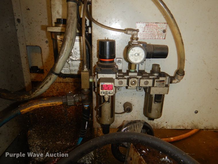 image for item KW9813 Milltronics RH-19  vertical milling machine