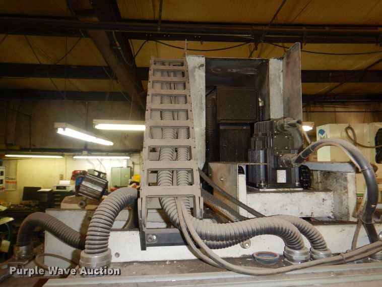 image for item KW9813 Milltronics RH-19  vertical milling machine