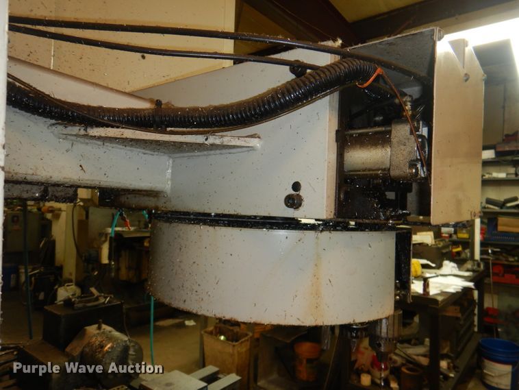 image for item KW9813 Milltronics RH-19  vertical milling machine