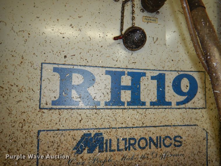 image for item KW9813 Milltronics RH-19  vertical milling machine