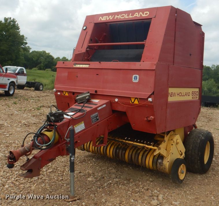 image for item KW9822 1995 New Holland 650 Fastnet  round baler