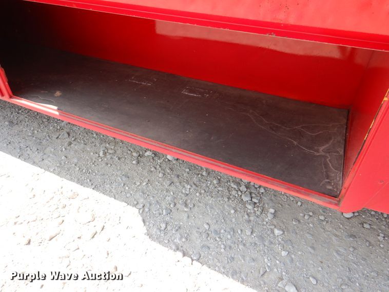 image for item KW9838 1996 International 3000  coach bus