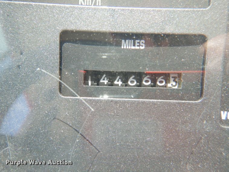 image for item KW9838 1996 International 3000  coach bus