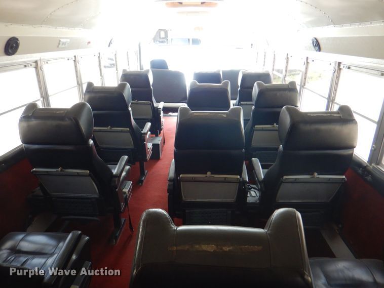 image for item KW9838 1996 International 3000  coach bus