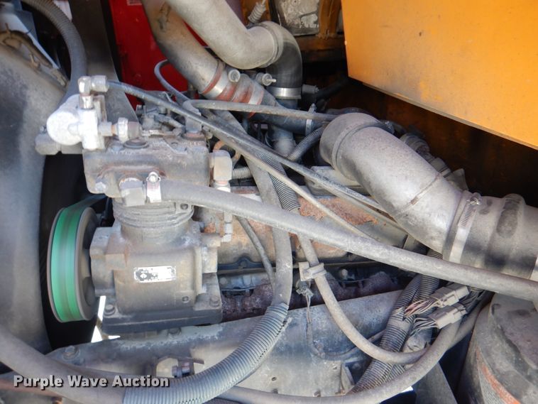 image for item KW9838 1996 International 3000  coach bus