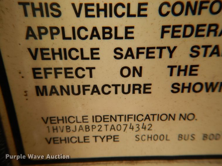 image for item KW9838 1996 International 3000  coach bus