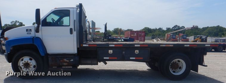 image for item KW9875 2005 Chevrolet C8500  flatbed truck