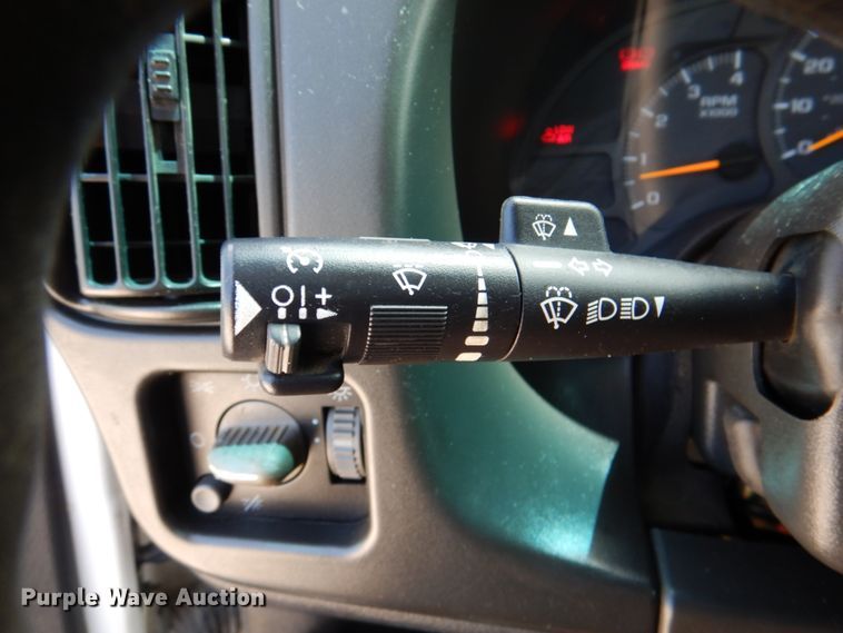 image for item KW9875 2005 Chevrolet C8500  flatbed truck