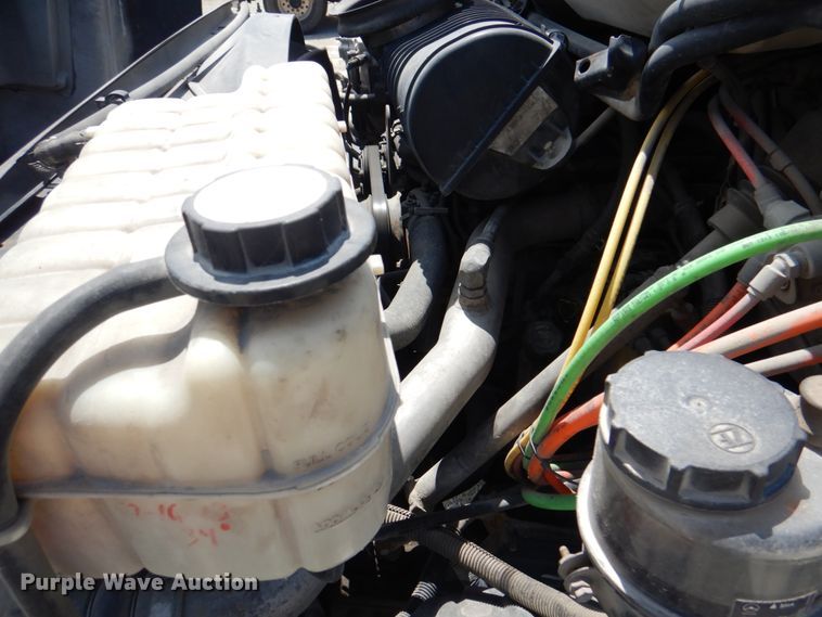 image for item KW9875 2005 Chevrolet C8500  flatbed truck