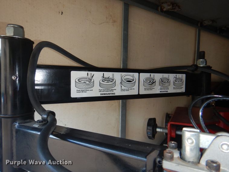 image for item KX9654 Coats Baseline 500 tire machine