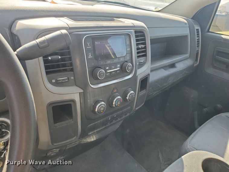 image for item KY9171 2015 Dodge Ram 5500HD  truck cab and chassis