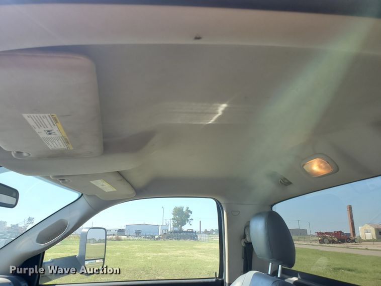 image for item KY9171 2015 Dodge Ram 5500HD  truck cab and chassis