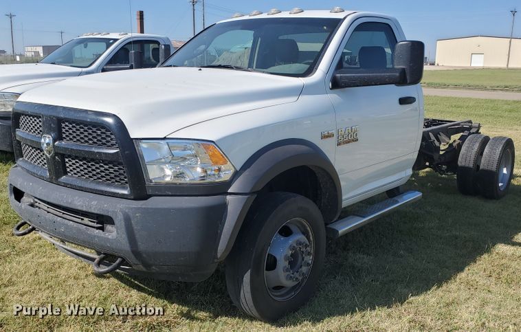 image for item KY9172 2016 Dodge Ram 5500HD  truck cab and chassis