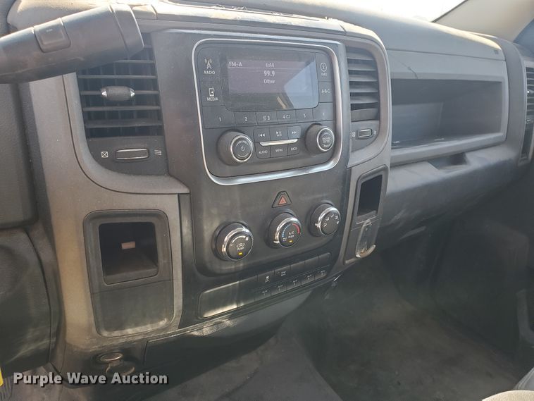 image for item KY9172 2016 Dodge Ram 5500HD  truck cab and chassis