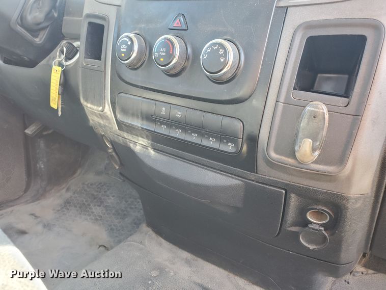 image for item KY9172 2016 Dodge Ram 5500HD  truck cab and chassis