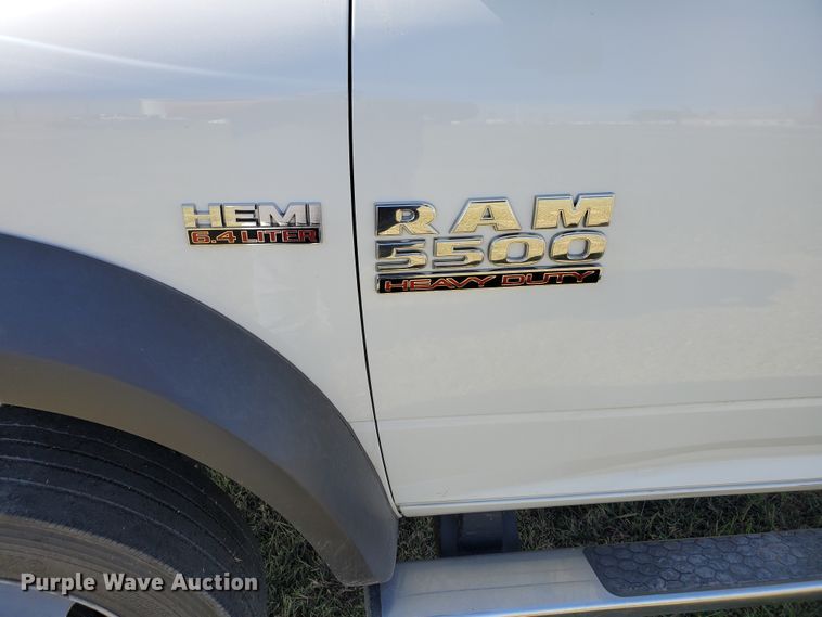 image for item KY9172 2016 Dodge Ram 5500HD  truck cab and chassis