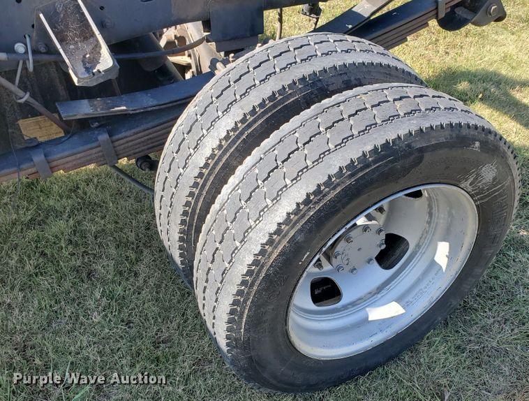 image for item KY9172 2016 Dodge Ram 5500HD  truck cab and chassis