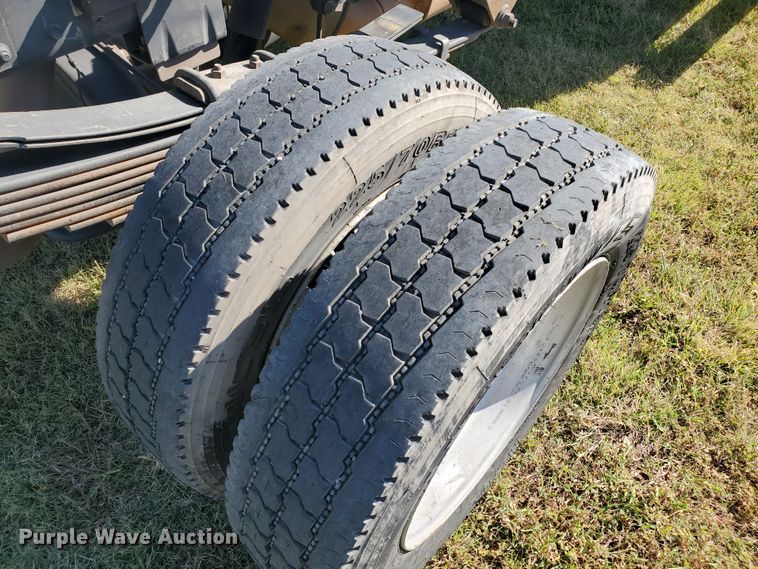 image for item KY9172 2016 Dodge Ram 5500HD  truck cab and chassis