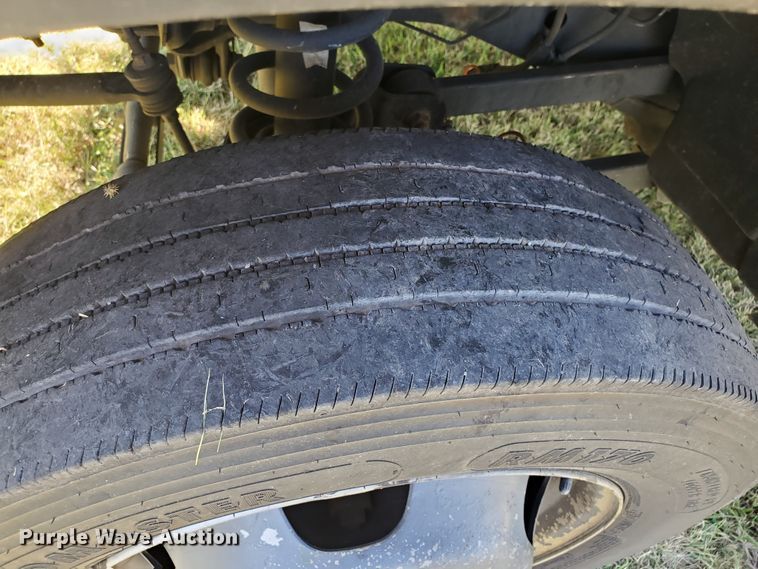 image for item KY9172 2016 Dodge Ram 5500HD  truck cab and chassis