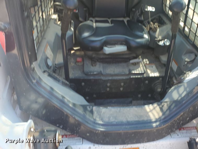 image for item KY9185 2014 Bobcat T590  skid steer loader