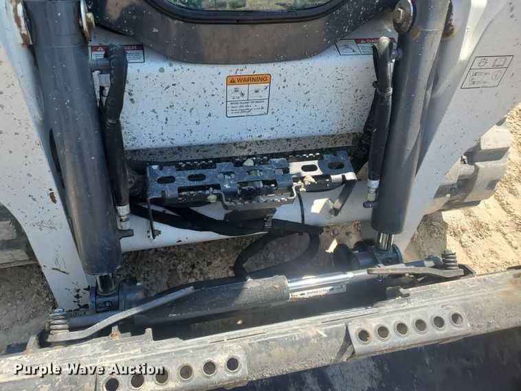 image for item KY9185 2014 Bobcat T590  skid steer loader