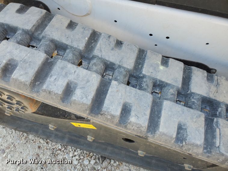 image for item KY9185 2014 Bobcat T590  skid steer loader