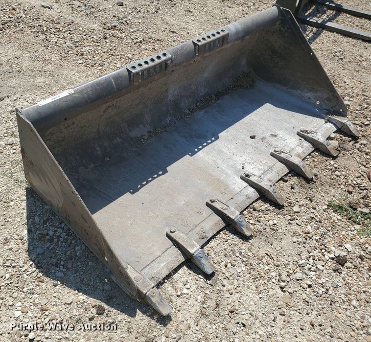 image for item KY9187 Bobcat  68"W skid steer bucket