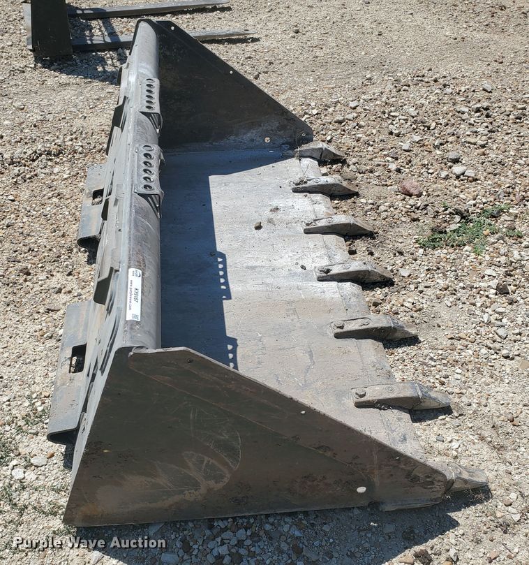 image for item KY9187 Bobcat  68"W skid steer bucket