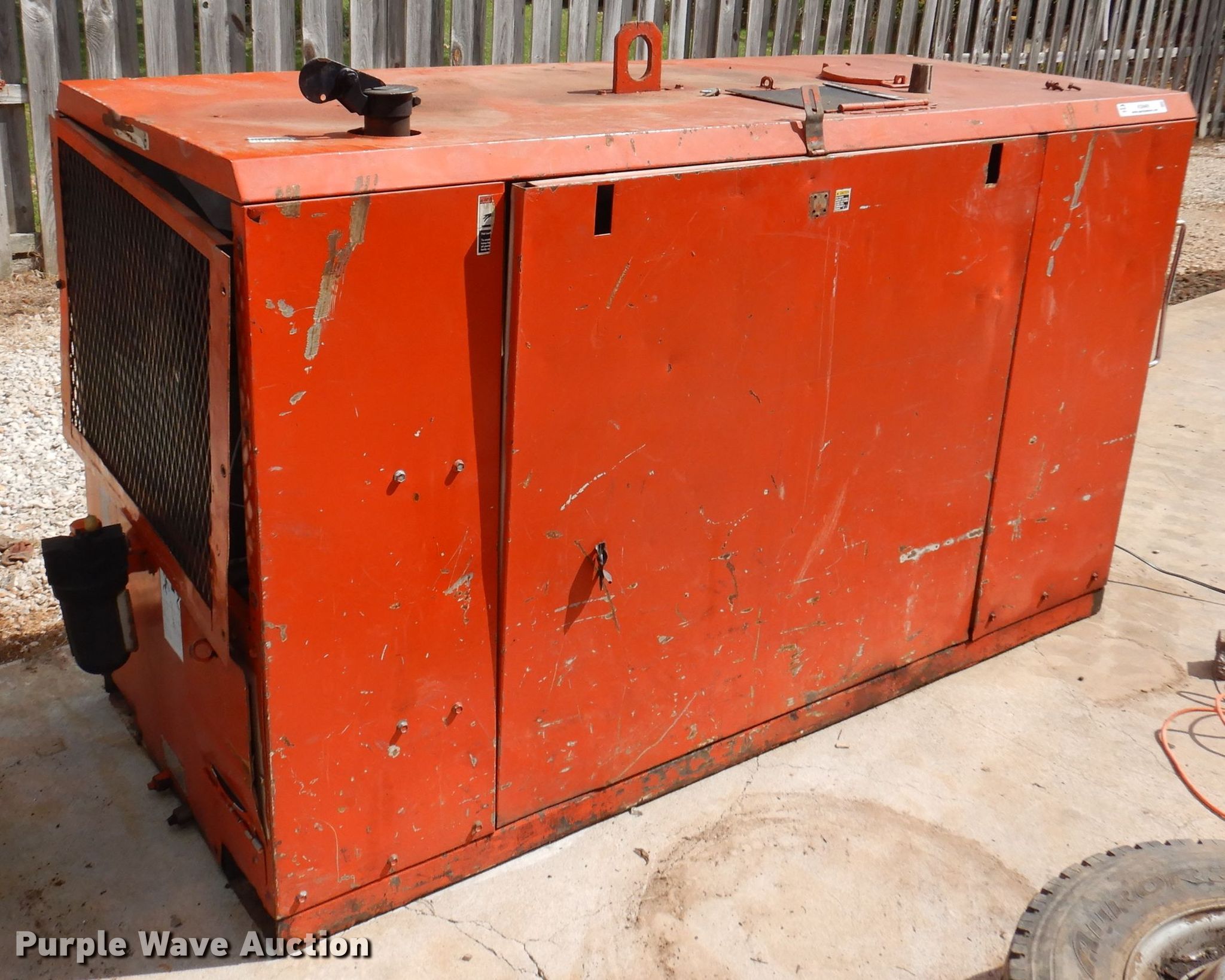 Sullair 185DUQJD air compressor in Nixa, MO Item KD9469 sold Purple Wave