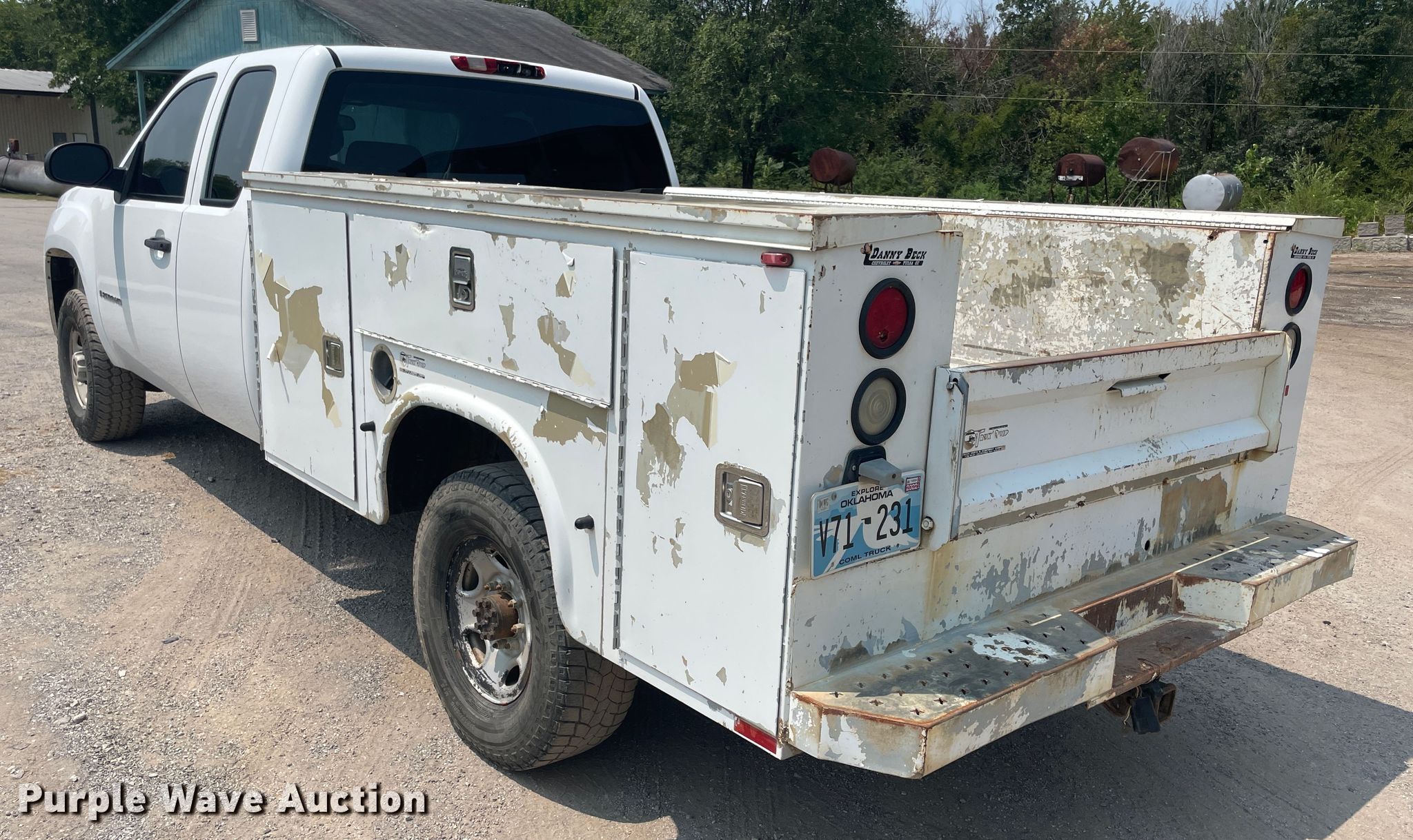 2008 GMC Sierra 2500HD Ext. Cab utility bed pickup truck in Coweta, OK