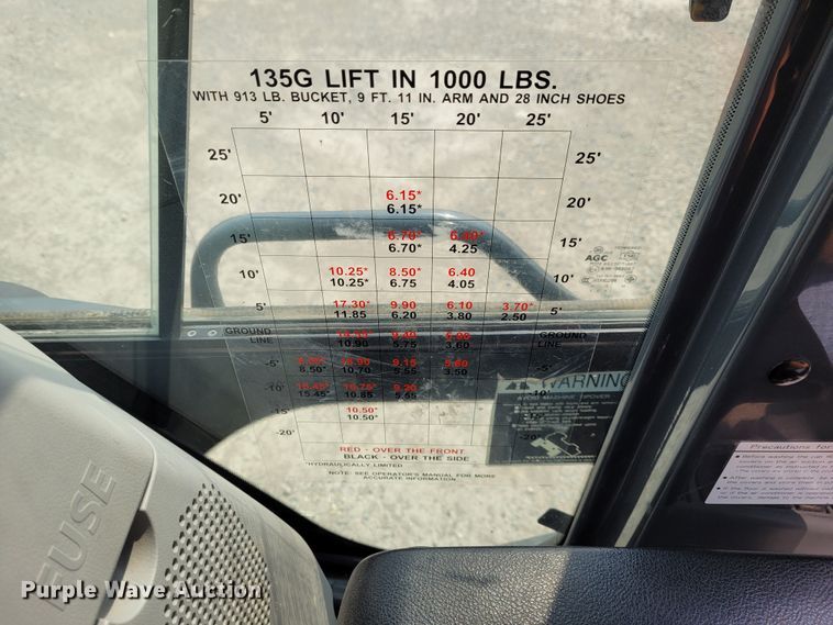 image for item BY9402 2017 John Deere 135G  excavator