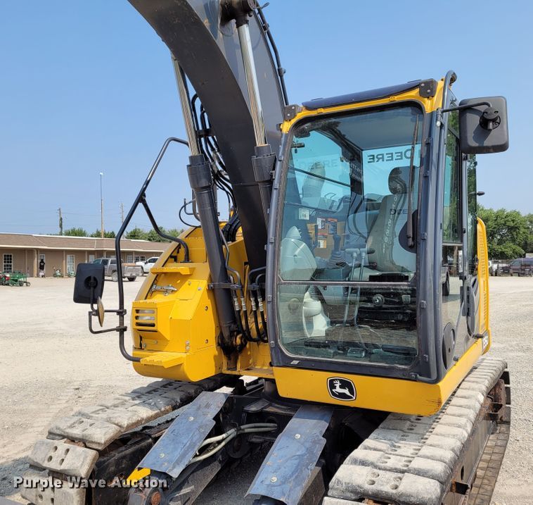 image for item BY9402 2017 John Deere 135G  excavator