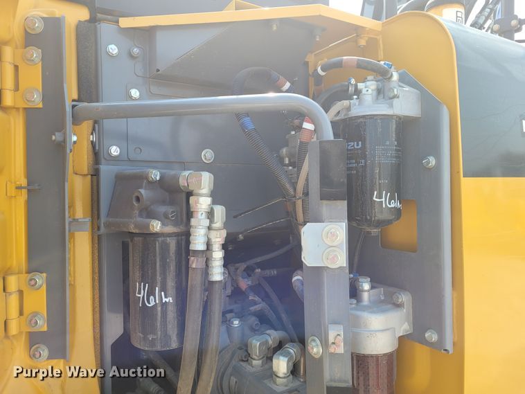 image for item BY9402 2017 John Deere 135G  excavator